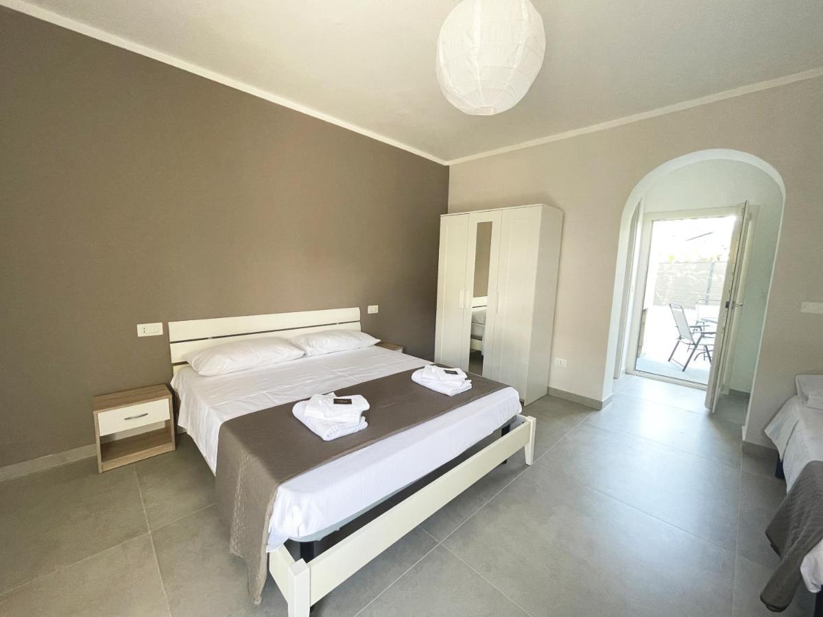 B&B Il Tirreno Cipollina Kültér fotó