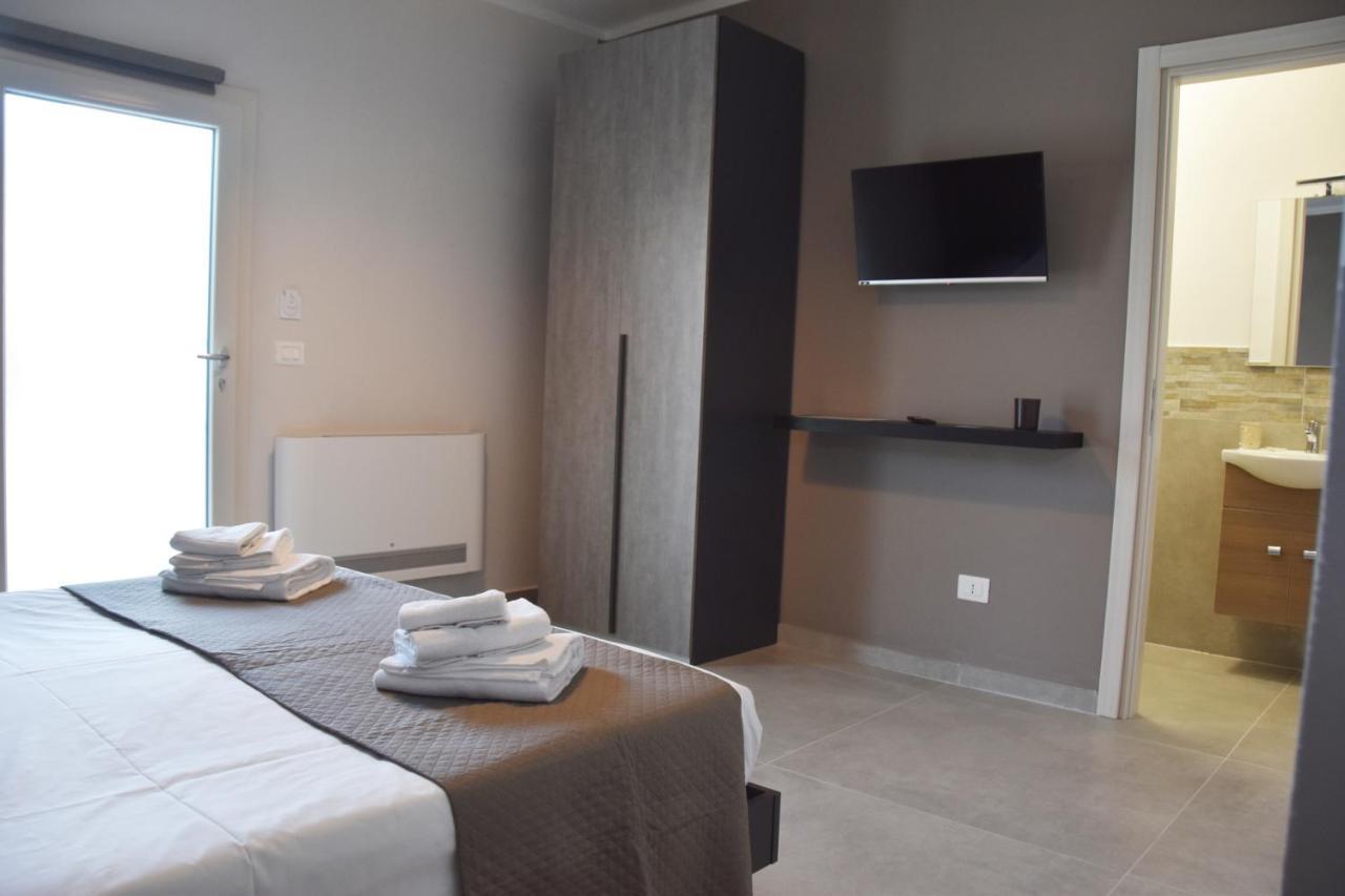 B&B Il Tirreno Cipollina Kültér fotó